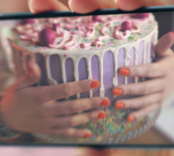 Billede af negle og kage