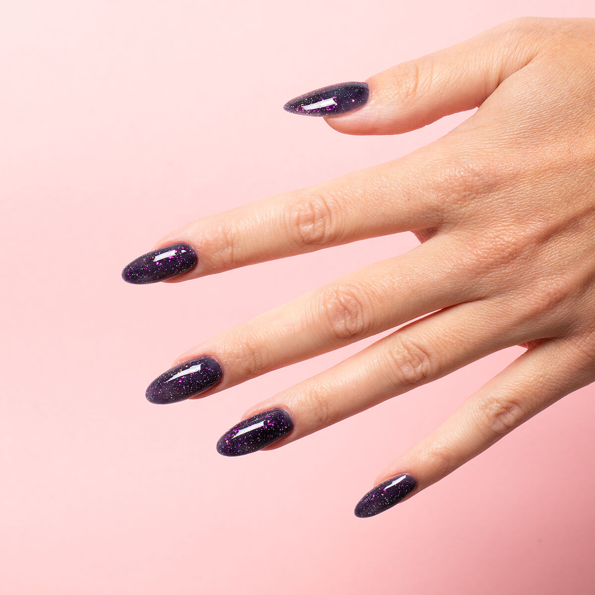 UV Hybrid 611 Violet Night 7 ml-UV Hybrid-Semilac-NR Kosmetik