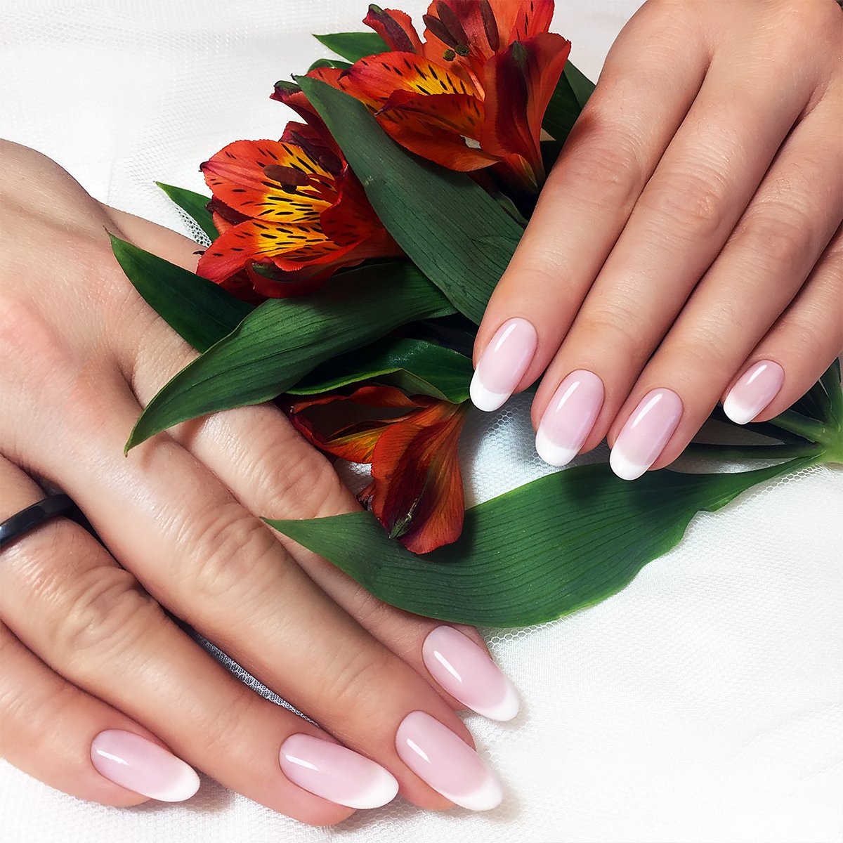 UV Hybrid 002 Delicate French 7 ml-UV Hybrid-Semilac-NR Kosmetik