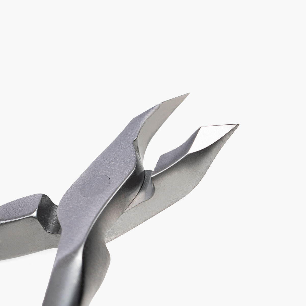 Neglebånds Nipper 5mm Semilac